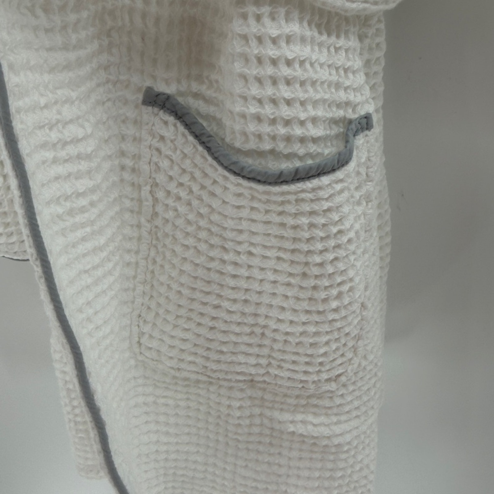 Boll & Branch Organic Cotton Waffle Bathrobe - White/Gray - Large — image 7 of 8